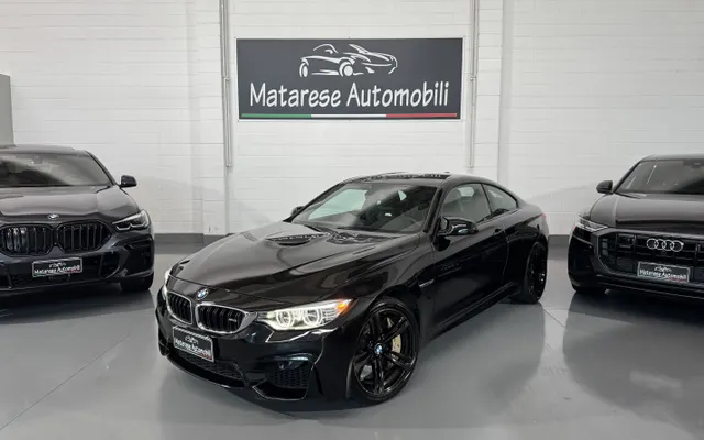 BMW M4 Coupe Posteriore 3.0cc 431cv Tetto in carbonio Impianto Harman/Kardon Finanziabile
