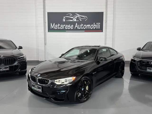 BMW M4 Coupe Posteriore 3.0cc 431cv Tetto in carbonio Impianto Harman/Kardon Finanziabile