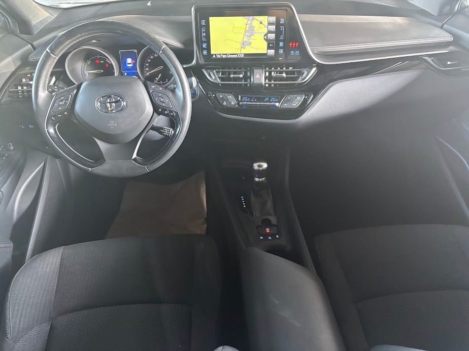 Toyota C-HR 1.8h Business  e-cvt + IVA 2019 — foto 15