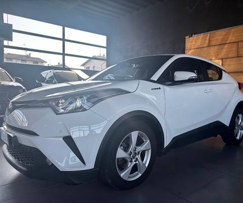 Toyota C-HR I 2016