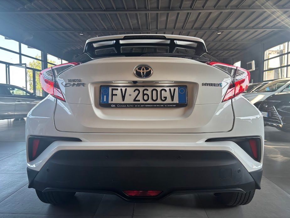 Toyota C-HR 1.8h Business  e-cvt + IVA 2019 — foto 3