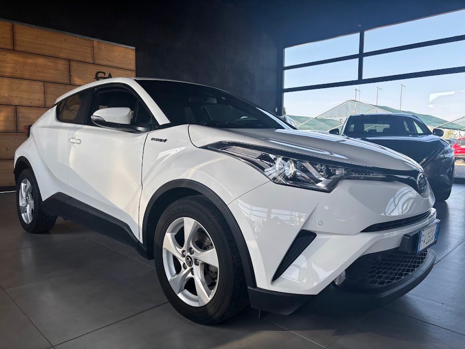 Toyota C-HR 1.8h Business  e-cvt + IVA 2019 — foto 5
