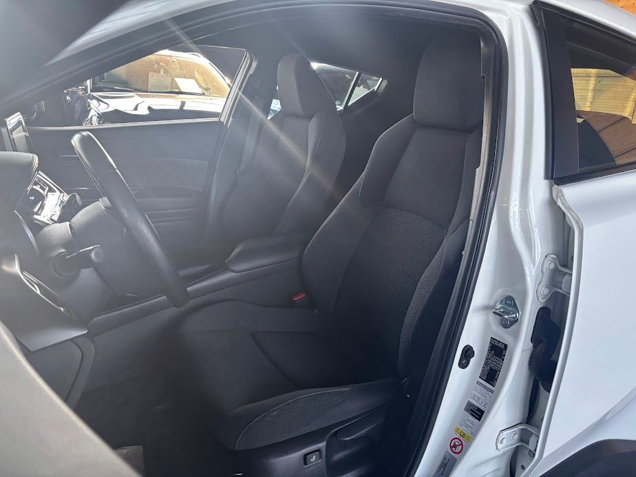 Toyota C-HR 1.8h Business  e-cvt + IVA 2019 — foto 8