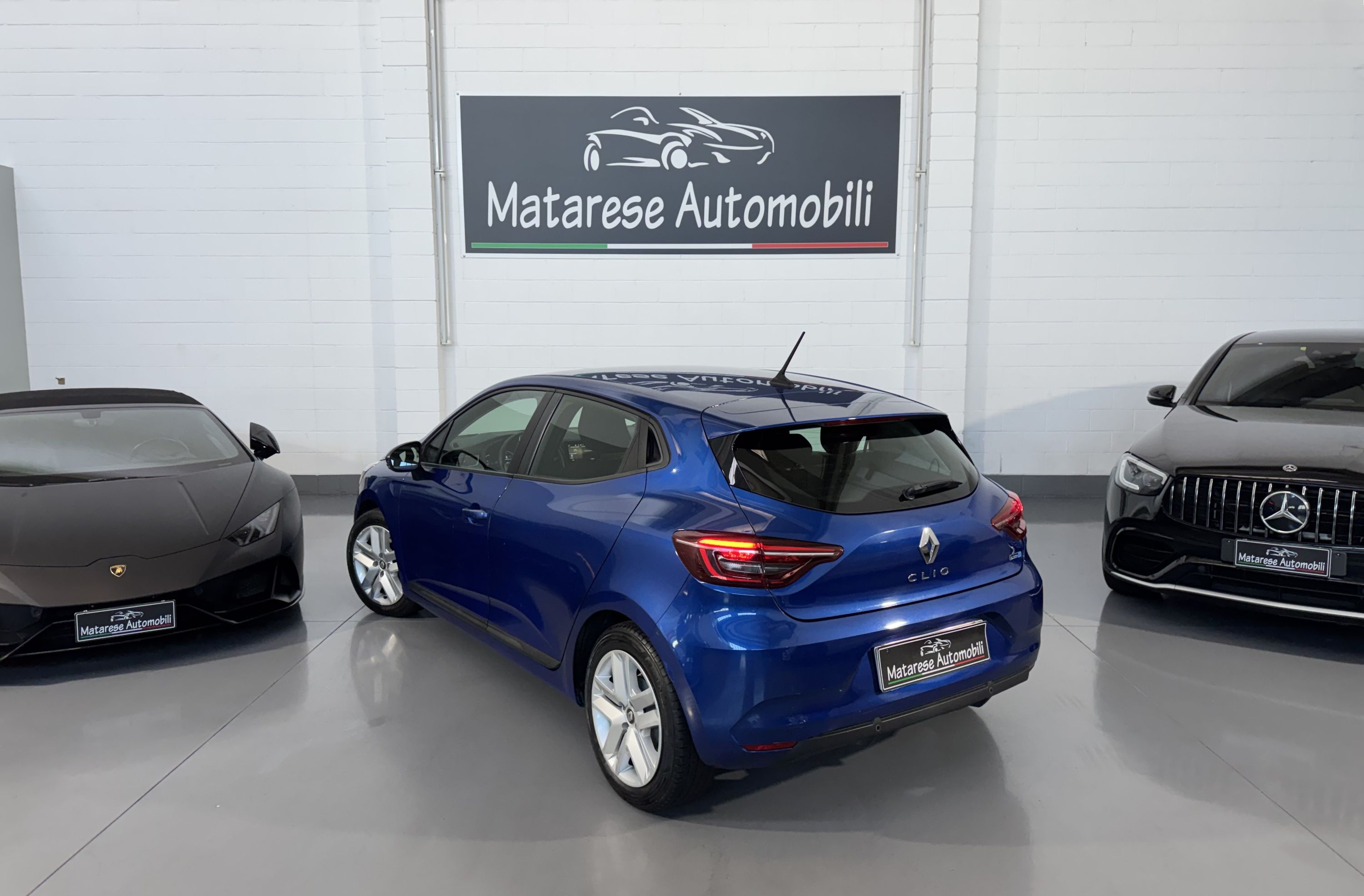 Renault Clio E-Tech Hybrid 1.6cc 140cv Automatica CarPlay 2022 — foto 3