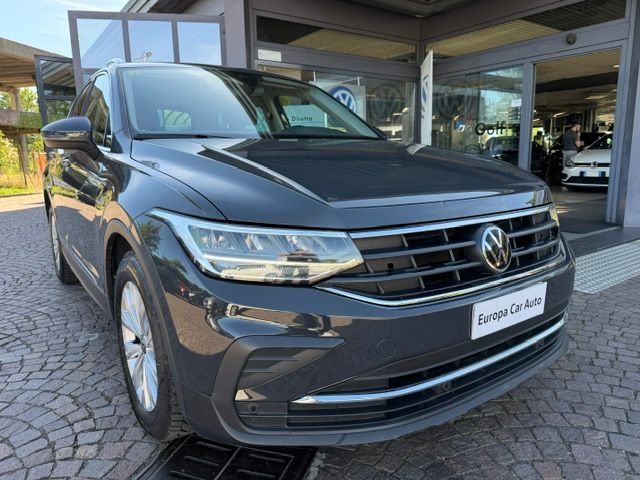 Volkswagen Tiguan 2.0 tdi Life 150cv dsg 2023 — foto 2