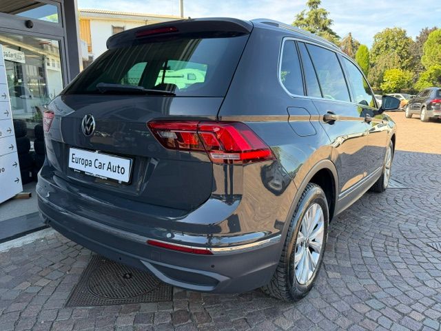 Volkswagen Tiguan 2.0 tdi Life 150cv dsg 2023 — foto 5