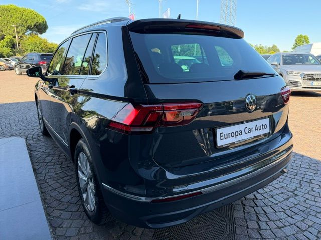 Volkswagen Tiguan 2.0 tdi Life 150cv dsg 2023 — foto 7