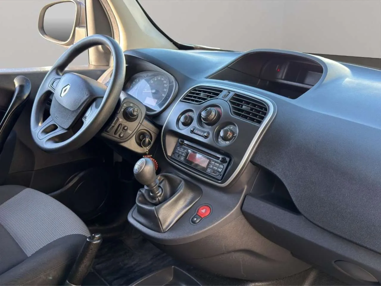RENAULT Kangoo EXPRESS 1.5 DCI 115CV 2021 — foto 10