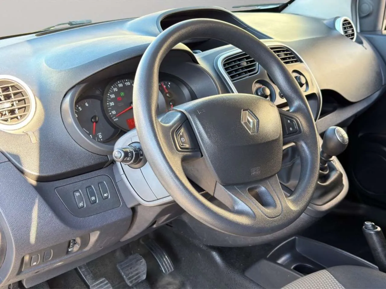 RENAULT Kangoo EXPRESS 1.5 DCI 115CV 2021 — foto 11