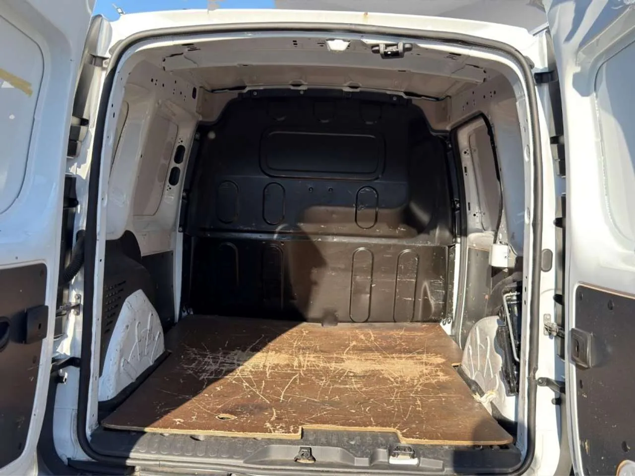 RENAULT Kangoo EXPRESS 1.5 DCI 115CV 2021 — foto 15