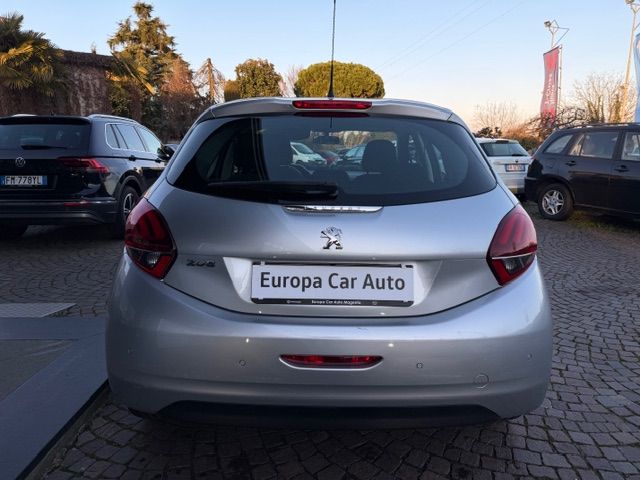 Peugeot 208 5p 1.2 puretech Allure 82cv 2016 — foto 8