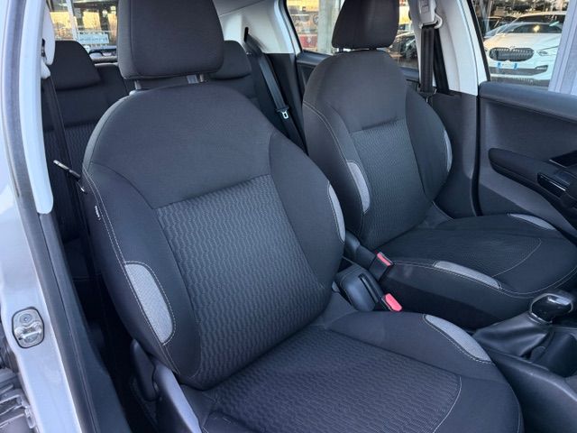 Peugeot 208 5p 1.2 puretech Allure 82cv 2016 — foto 13