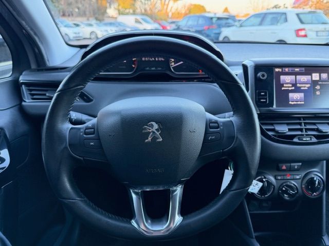Peugeot 208 5p 1.2 puretech Allure 82cv 2016 — foto 14