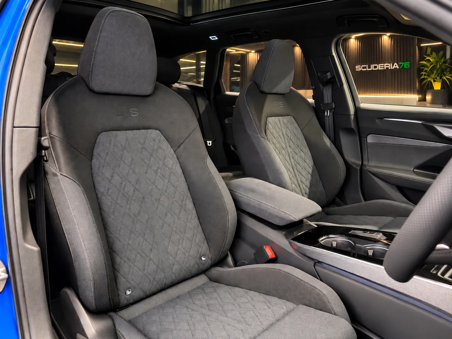 Audi A6 Avant 2.0 tdi mhev + Edition One Blu Ascari quattro 204cv s-tronic 2026 — foto 12