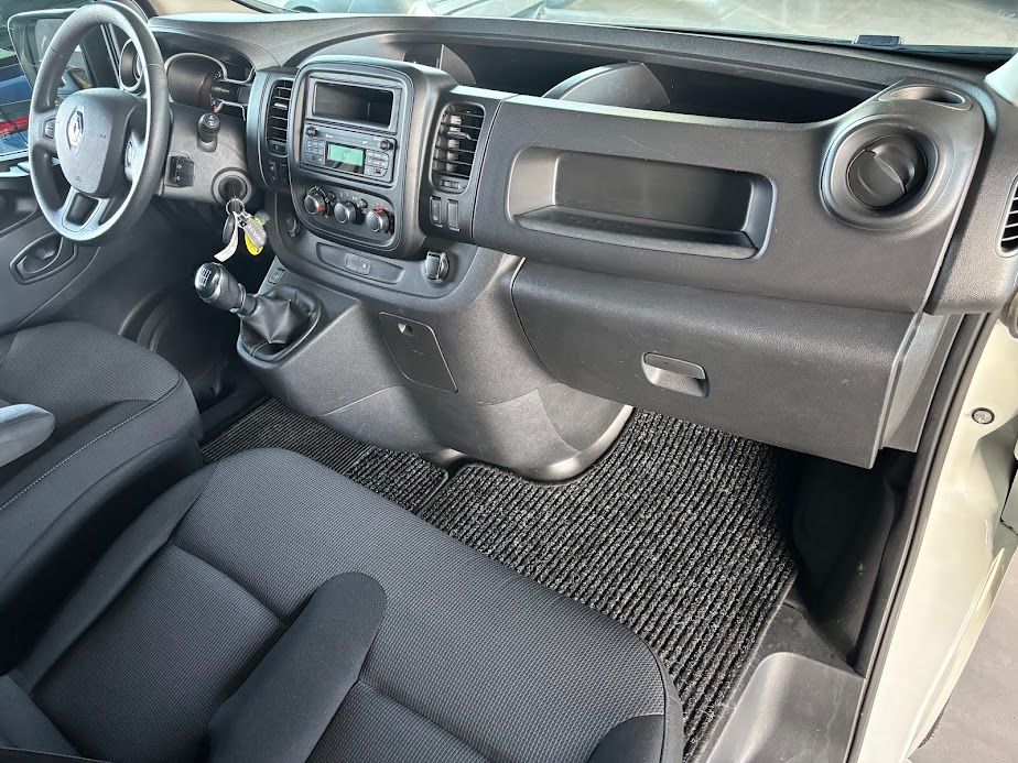 RENAULT trafic  2.0 dci 145cv L2H1 doppia porta lat.30.000KM 2020 — foto 13