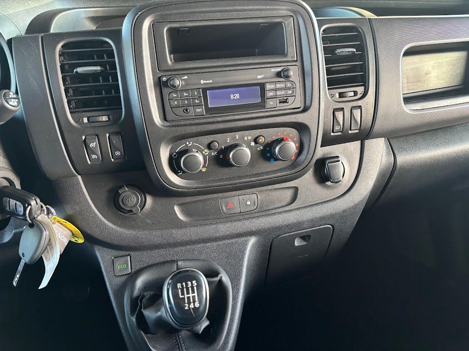 RENAULT trafic  2.0 dci 145cv L2H1 doppia porta lat.30.000KM 2020 — foto 15
