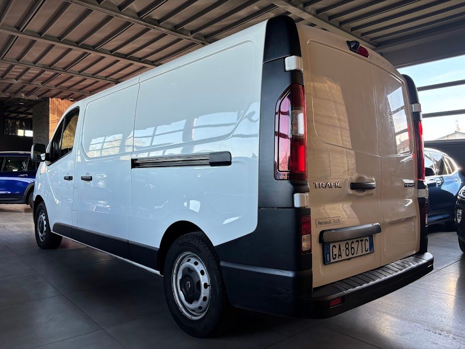 RENAULT trafic  2.0 dci 145cv L2H1 doppia porta lat.30.000KM 2020 — foto 3