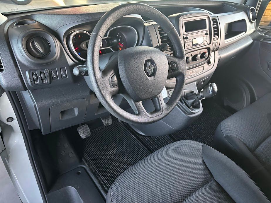 RENAULT trafic  2.0 dci 145cv L2H1 doppia porta lat.30.000KM 2020 — foto 11