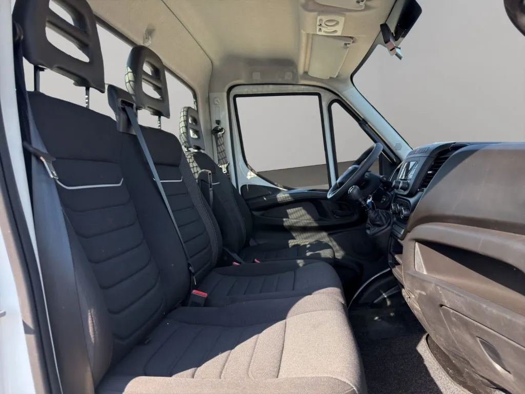 IVECO 35C14h gemellato fisso 2024 — foto 8