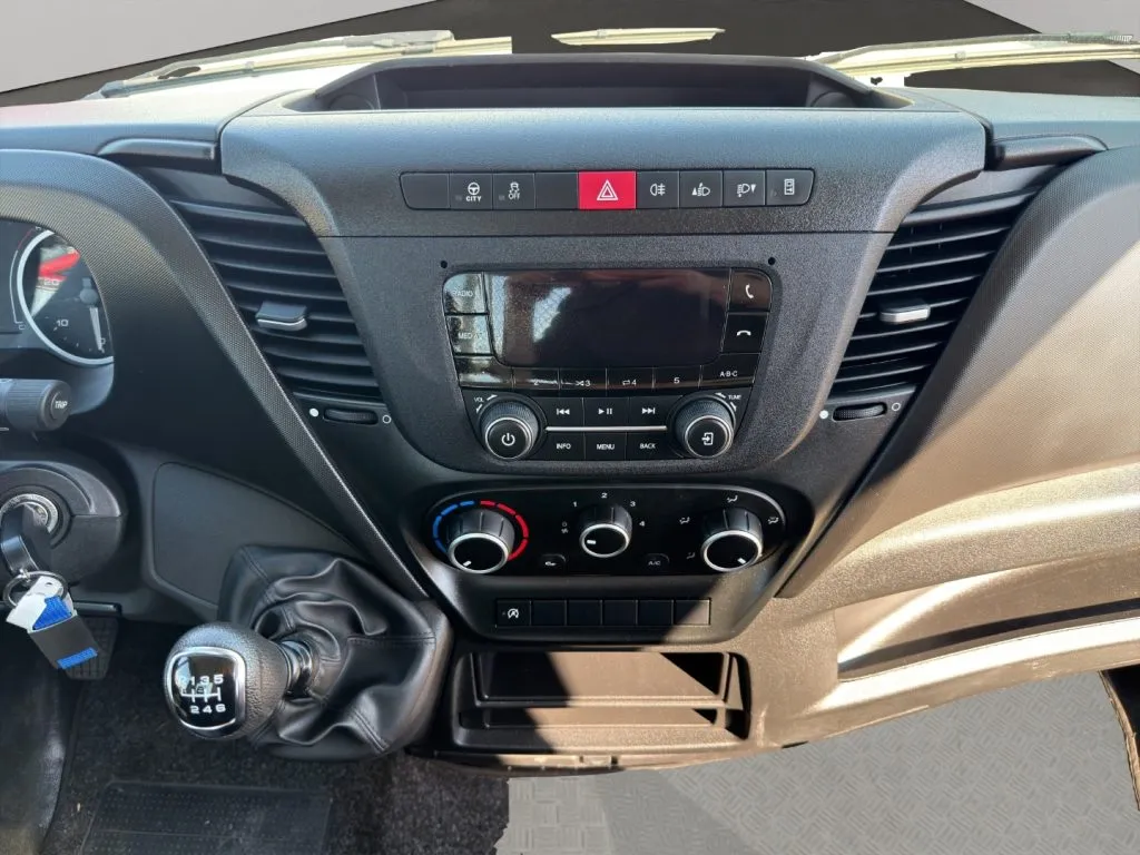 IVECO 35C14h gemellato fisso 2024 — foto 12