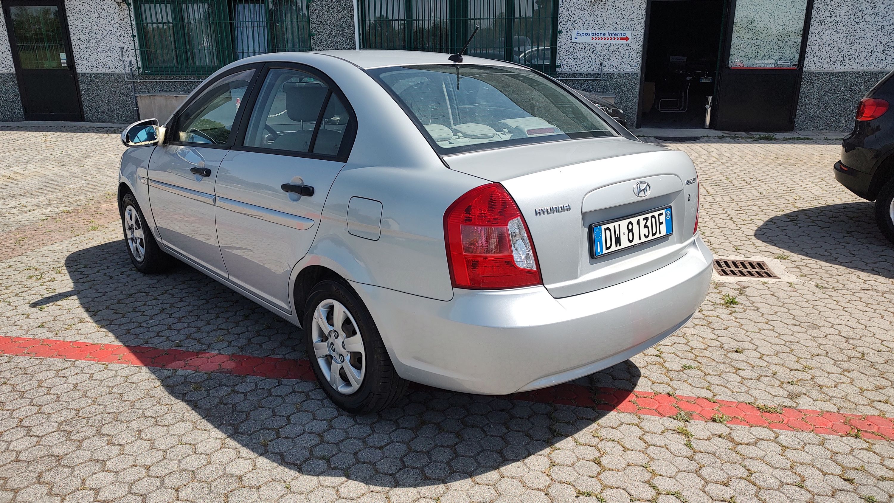 Hyundai Accent 4p 1.4 Style 2009 — foto 3