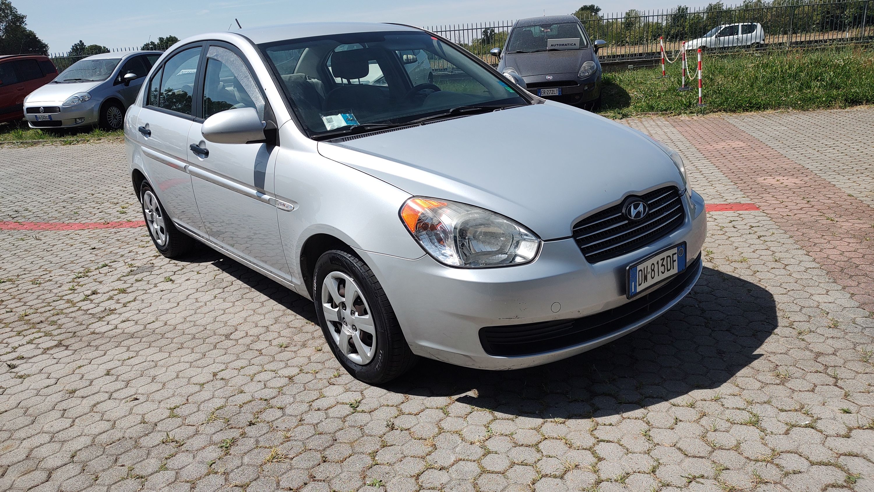 Hyundai Accent 4p 1.4 Style 2009 — foto 7