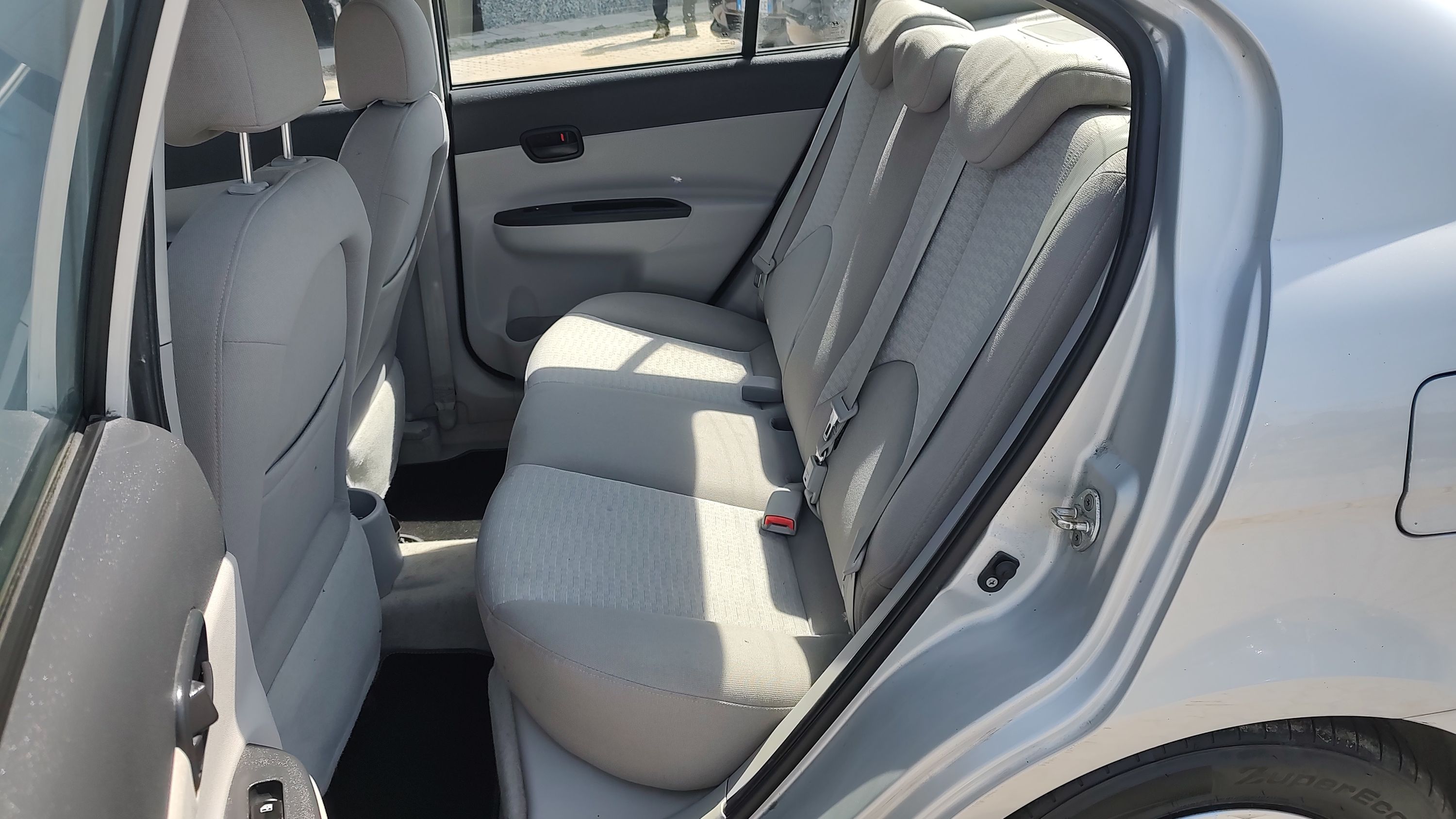 Hyundai Accent 4p 1.4 Style 2009 — foto 9