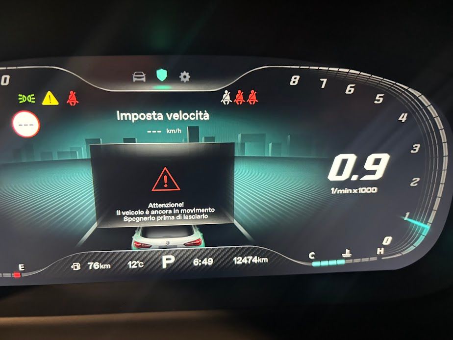 Mg HS 1.5 t-GDI AT  Comfort automatica 12.000KM 2023 — foto 16
