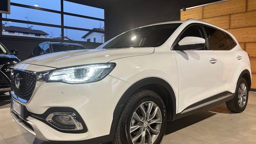 Mg HS 1.5 t-GDI AT Comfort automatica 12.000KM 2023