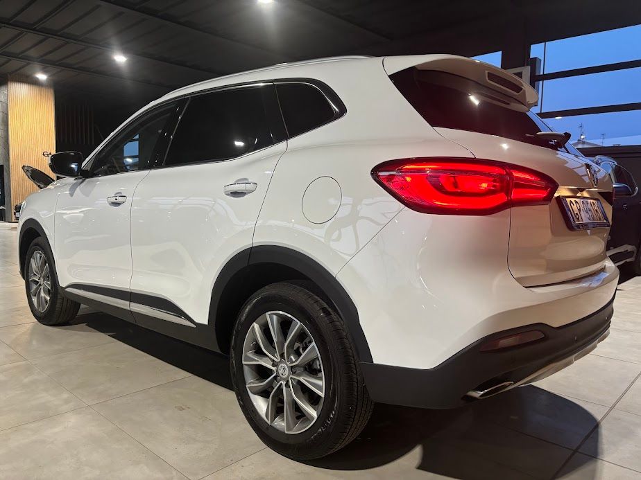 Mg HS 1.5 t-GDI AT  Comfort automatica 12.000KM 2023 — foto 2