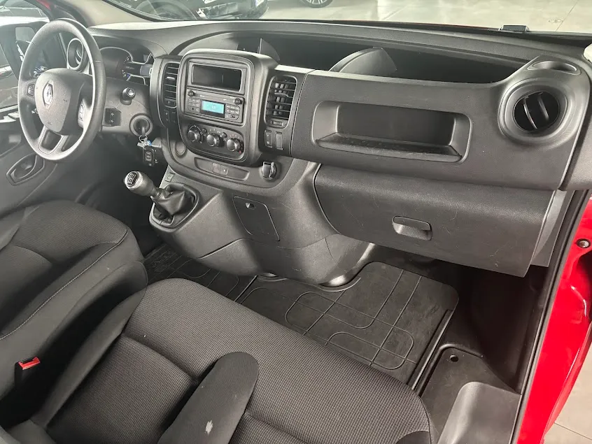 Renault trafic  2.0 dci 120cv L2H1 59.000KM 2021 — foto 10