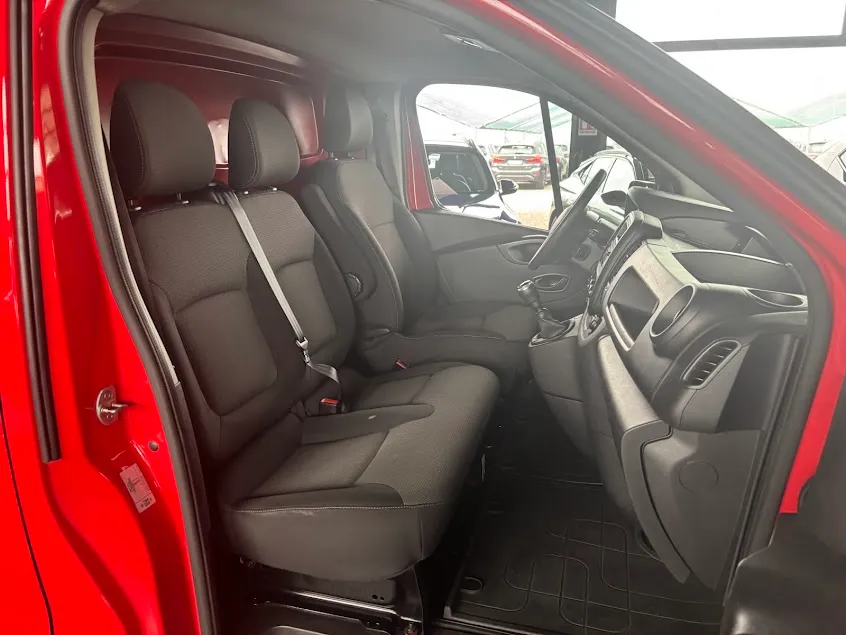 Renault trafic  2.0 dci 120cv L2H1 59.000KM 2021 — foto 9