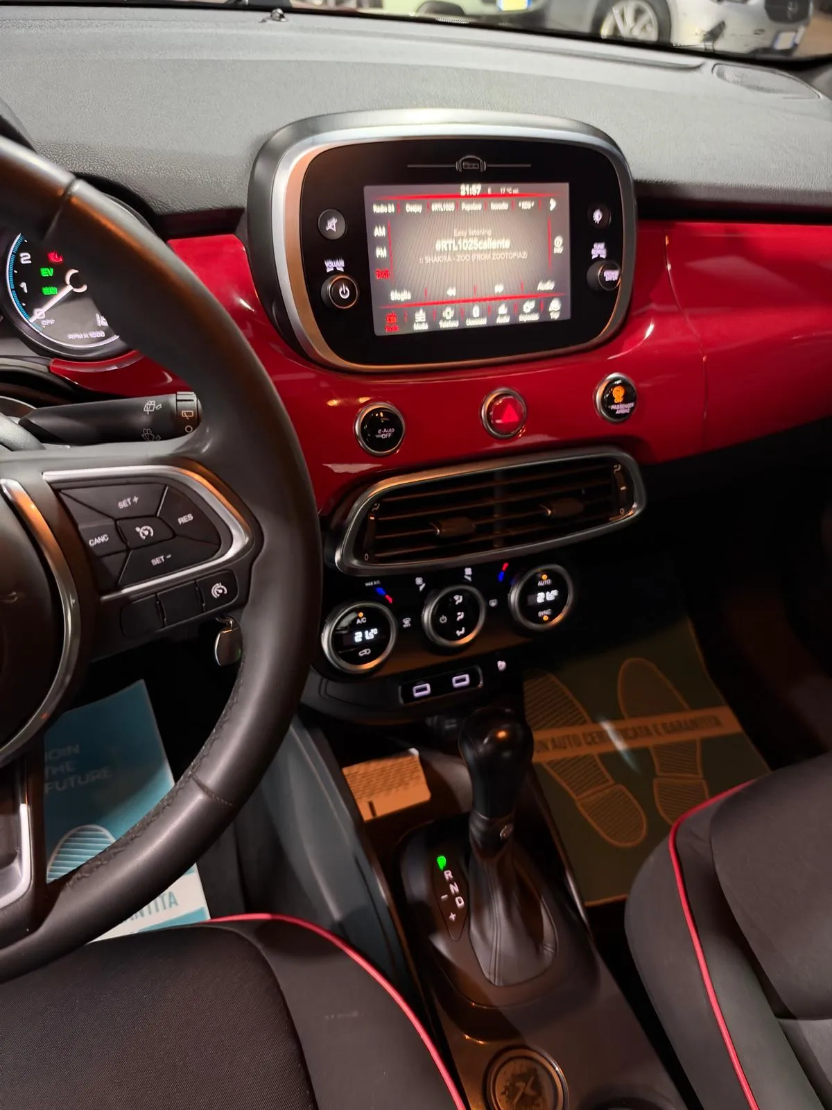 Fiat 500x IVA ESPOSTA Neopatentati Cambio Automatico Ibrida 2022 — foto 13