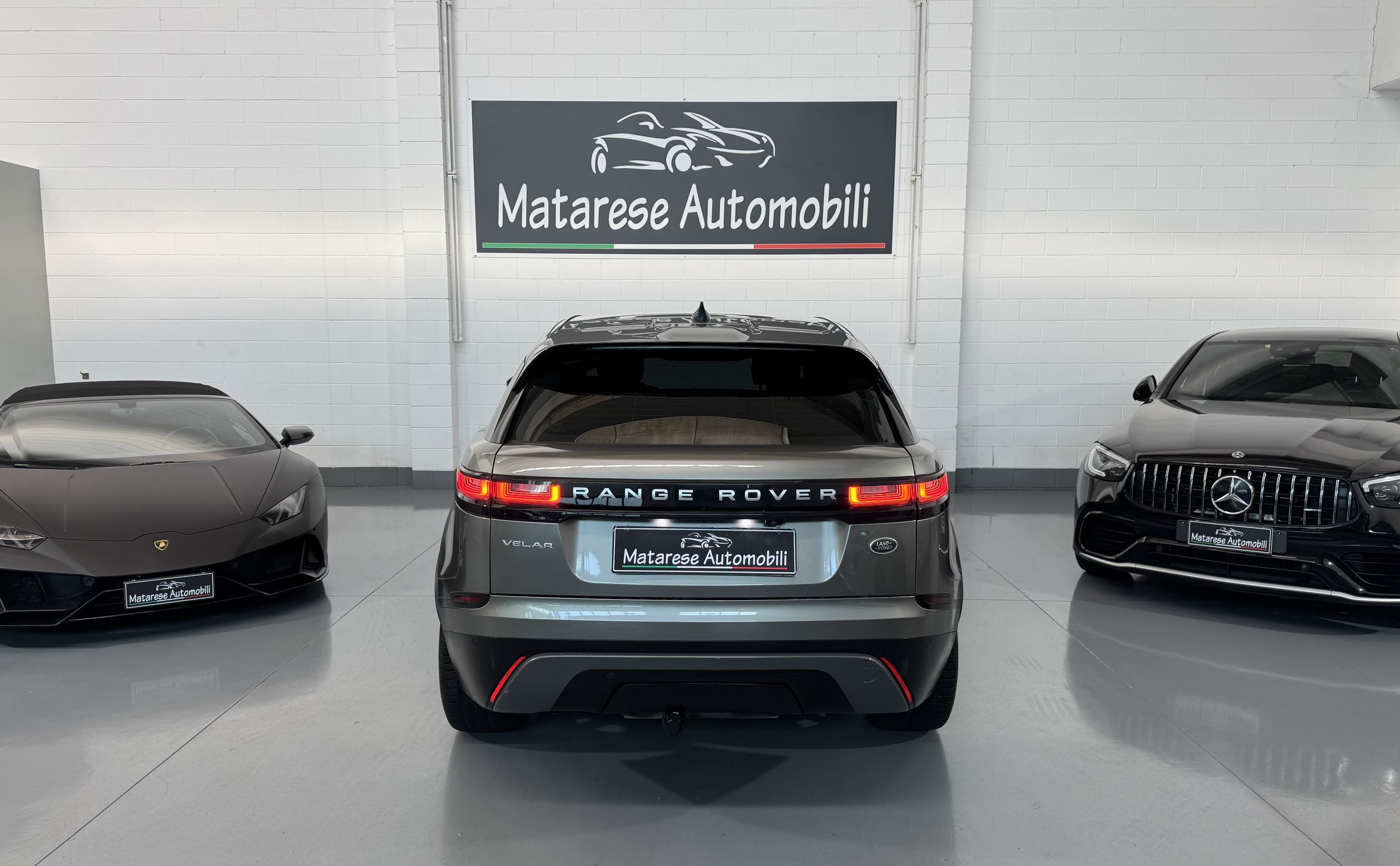 Land Rover Range Rover Velar 2.0cc 180cv Tetto panoramico Impianto audio MERIDIAN Finanziabile 2018 — foto 5