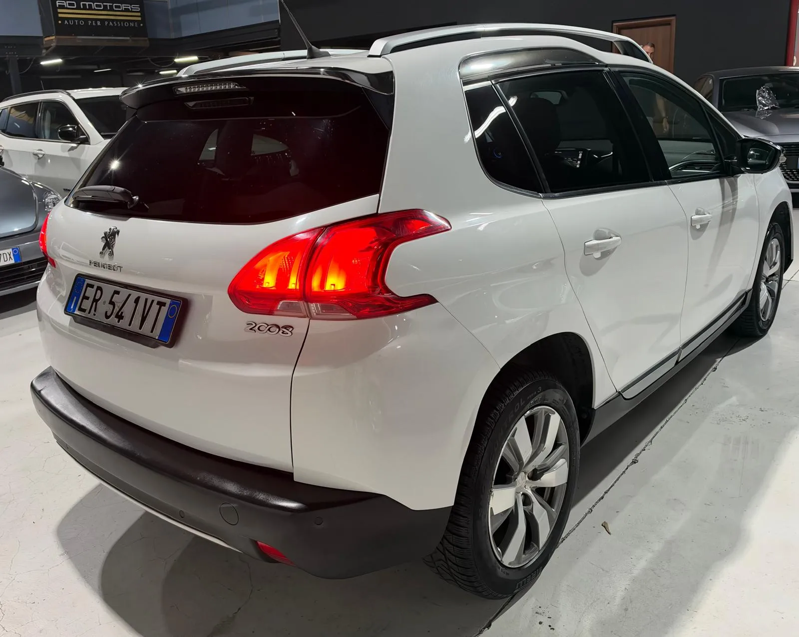 Peugeot 2008 Benzina Neopatentati+LED+Tetto 2013 — foto 6