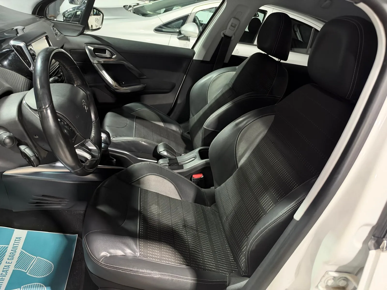Peugeot 2008 Benzina Neopatentati+LED+Tetto 2013 — foto 8