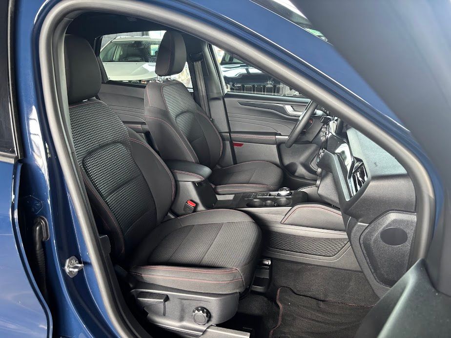 Ford Kuga 2.5 phev ST-Line 2wd 225cv cvt 2023 — foto 12