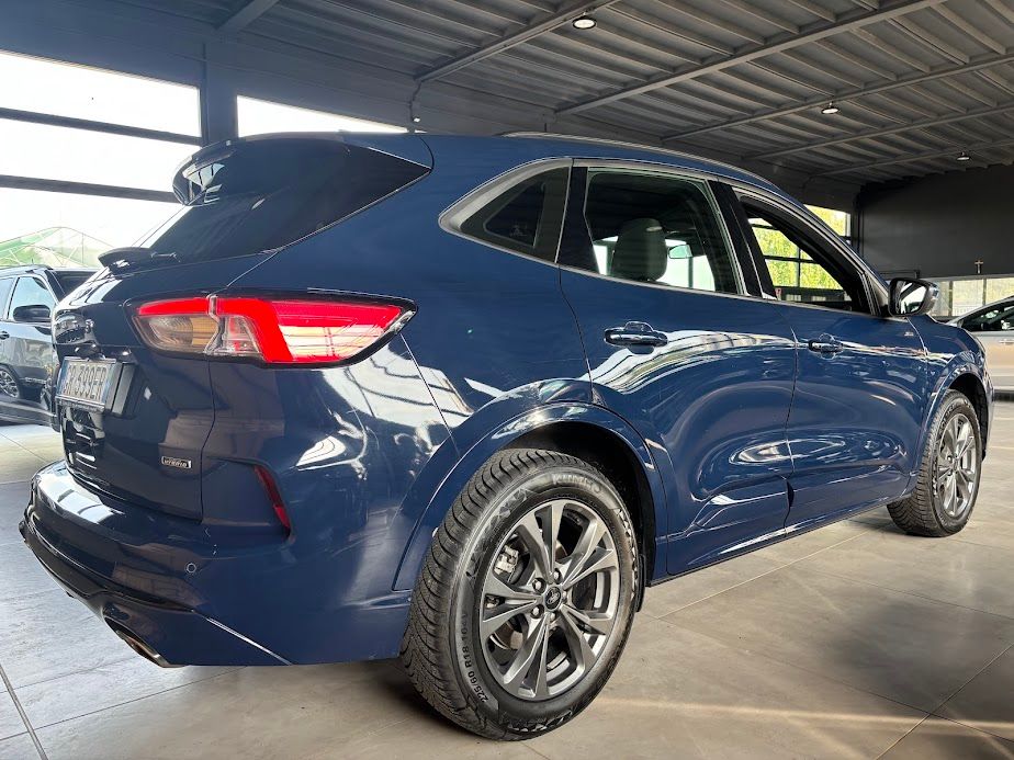 Ford Kuga 2.5 phev ST-Line 2wd 225cv cvt 2023 — foto 4