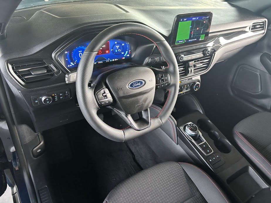 Ford Kuga 2.5 phev ST-Line 2wd 225cv cvt 2023 — foto 9