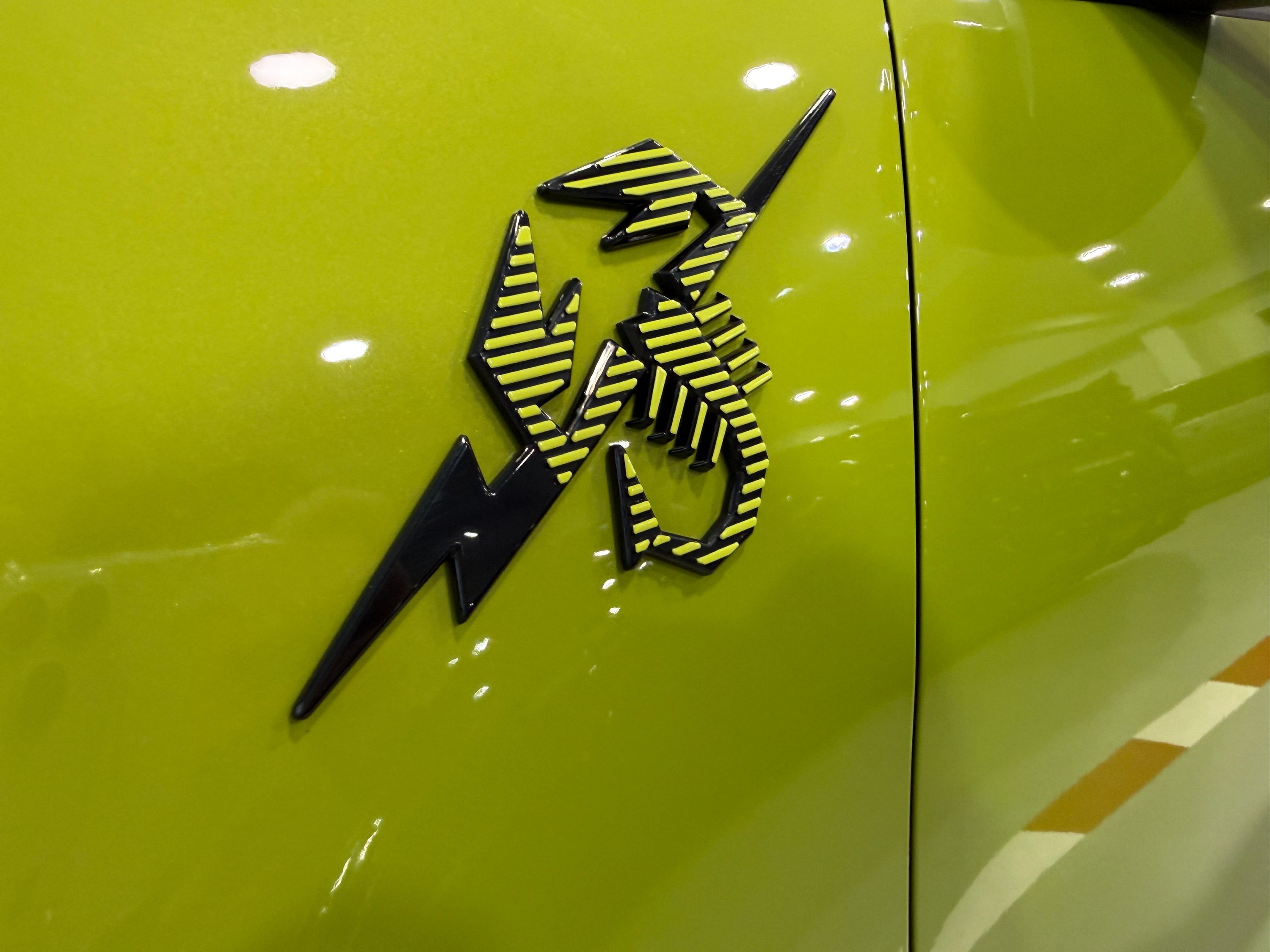 Abarth 600e 54kWh Turismo 240cv 2026 — foto 8