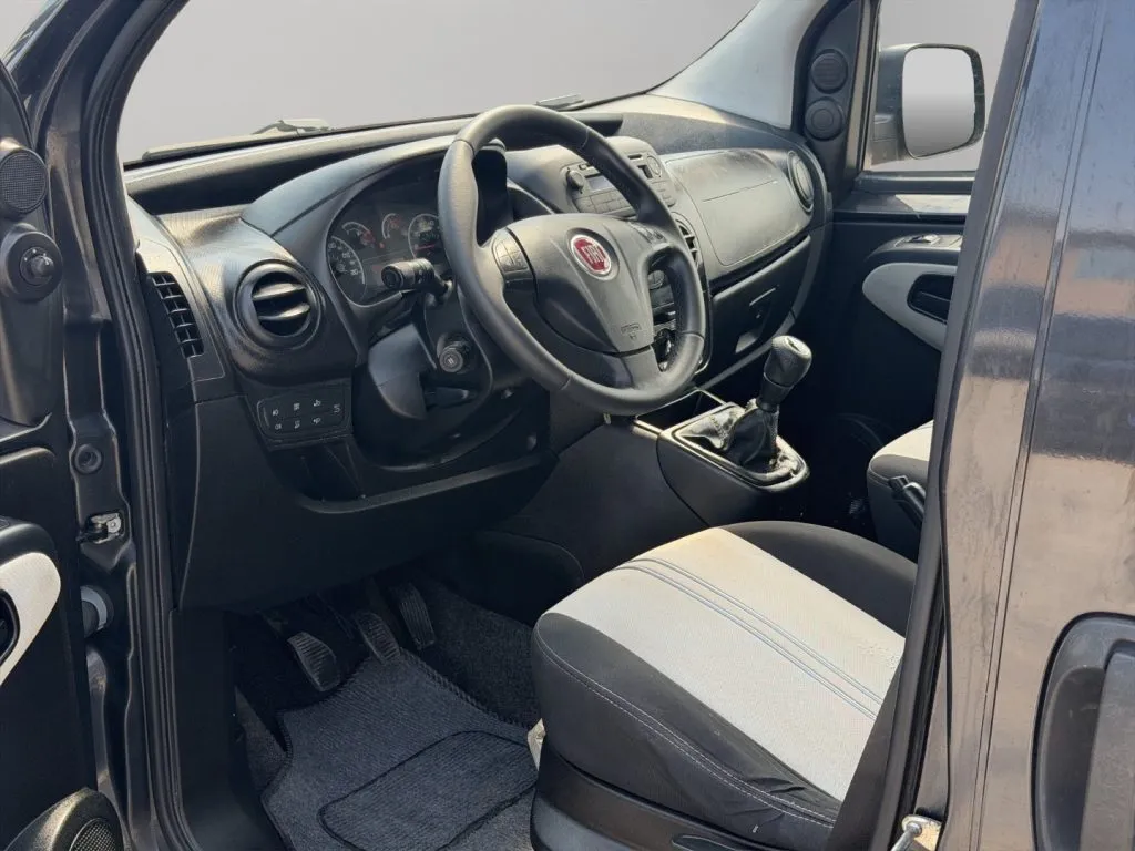 Fiat 1.3 mjt 95 5 posti 2016 — foto 7