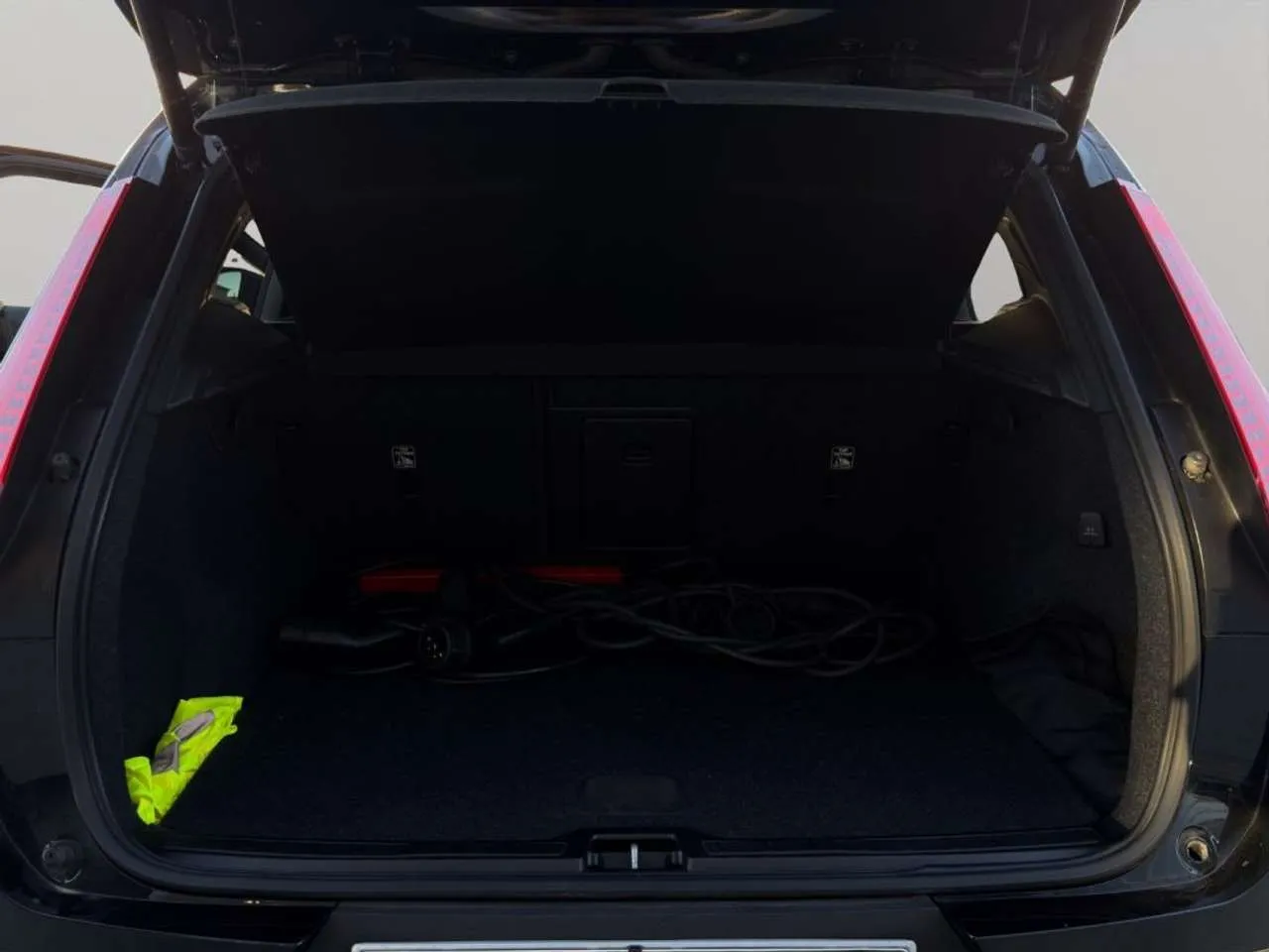 Volvo XC40 T5 Recharge Plug-in Hybrid automatico Core 2023 — foto 14