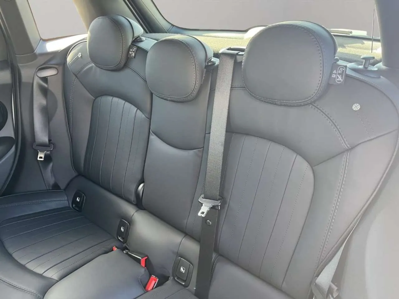 Mini Cooper 5P Yours AUTO KM ZERO 2023 — foto 7