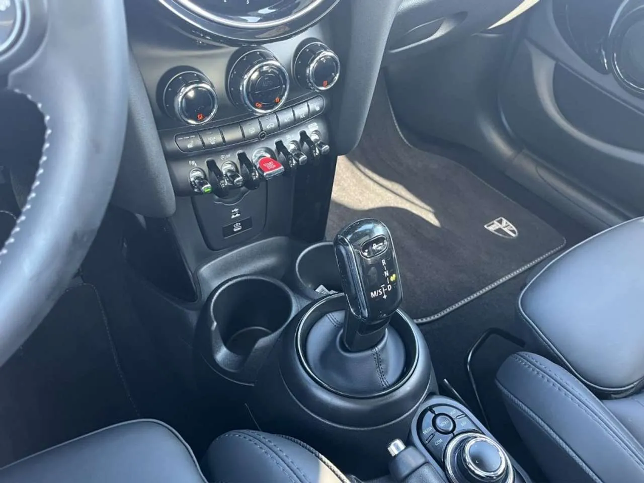 Mini Cooper 5P Yours AUTO KM ZERO 2023 — foto 12