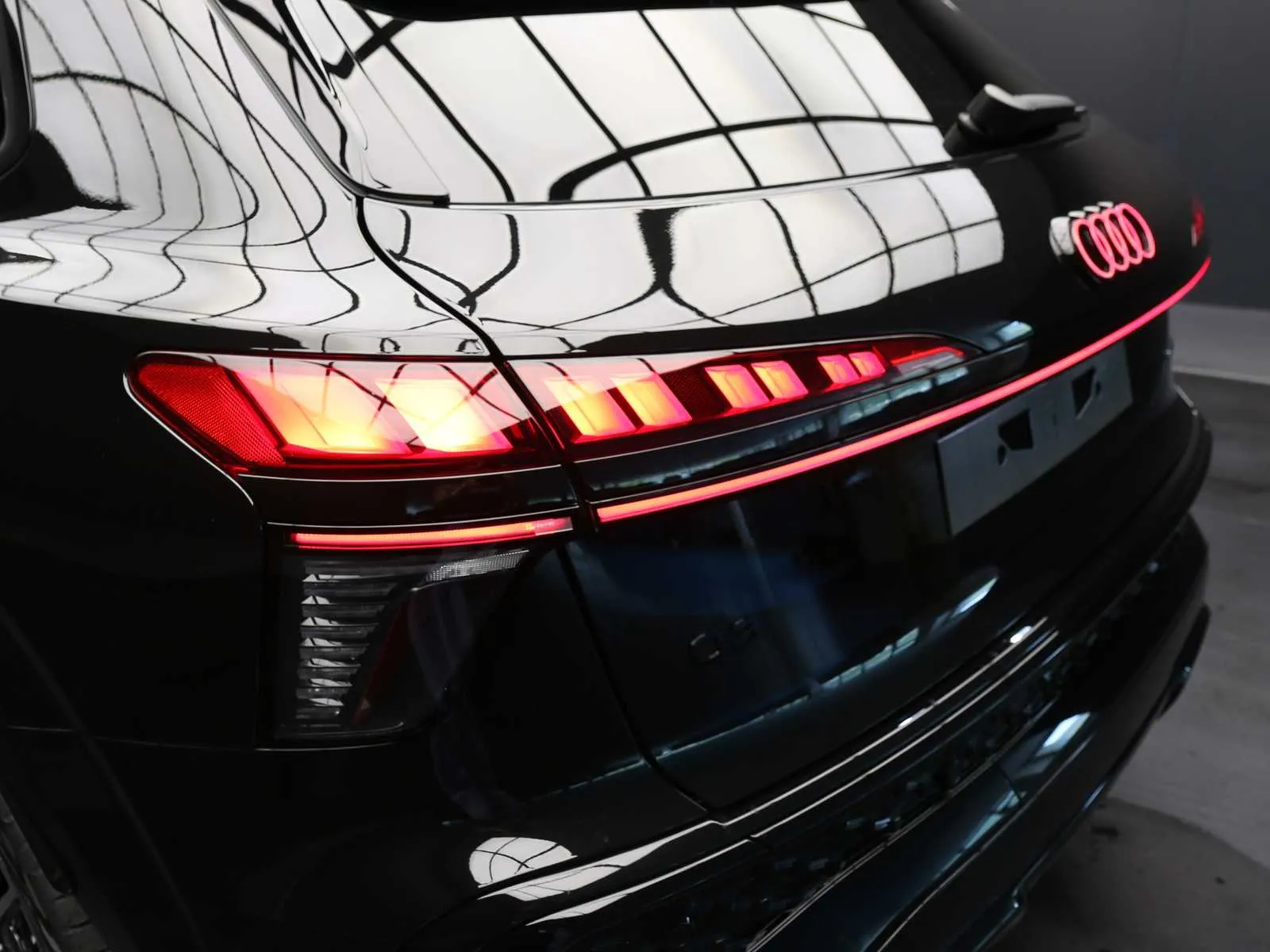 Audi Q3 2.0 tfsi S line edition quattro 265cv s-tronic 2026 — foto 41