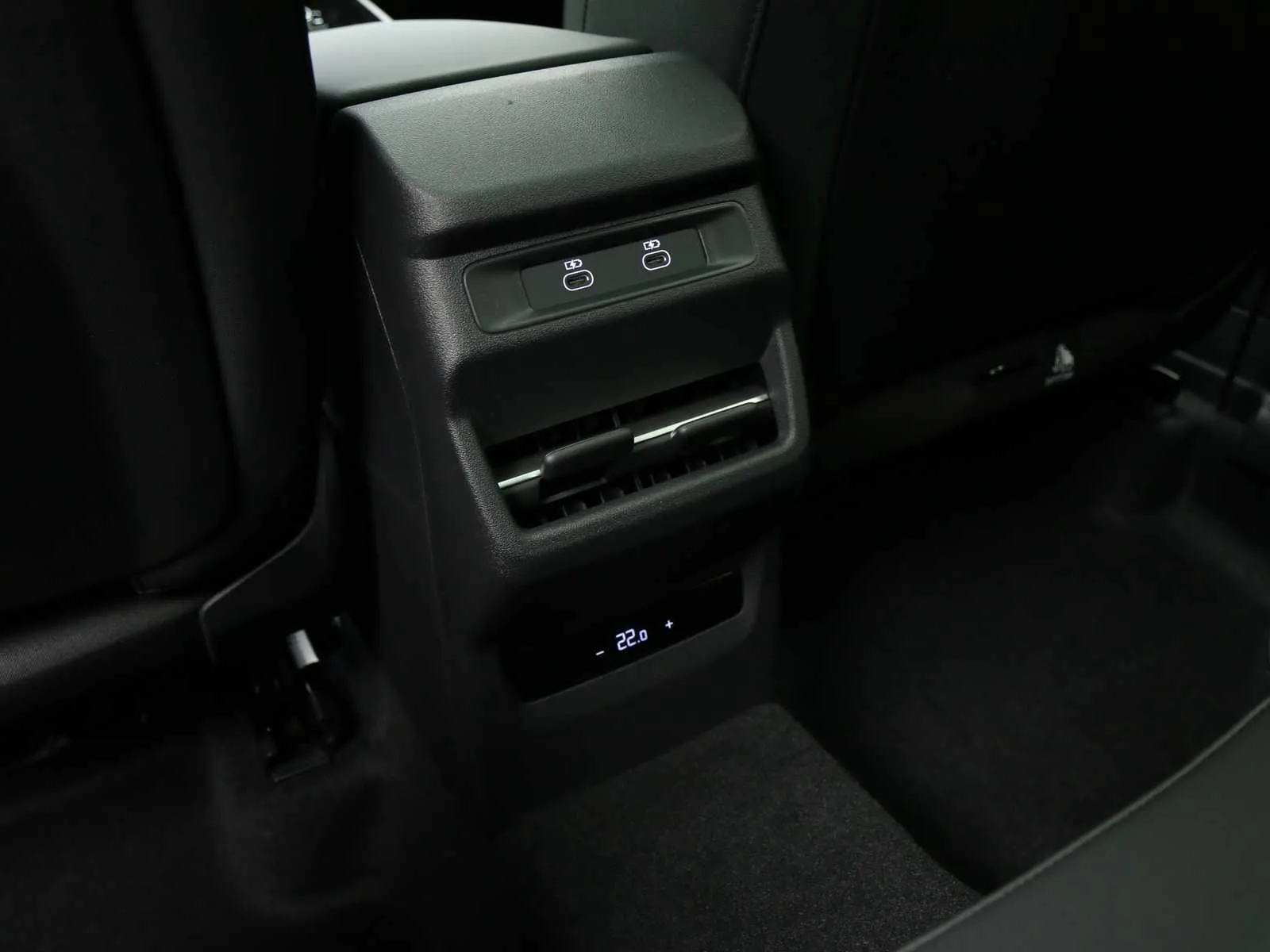 Audi Q3 2.0 tfsi S line edition quattro 265cv s-tronic 2026 — foto 26