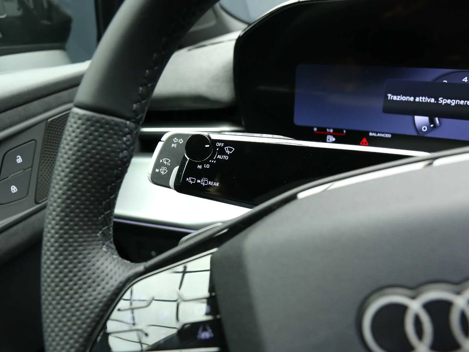 Audi Q3 2.0 tfsi S line edition quattro 265cv s-tronic 2026 — foto 15