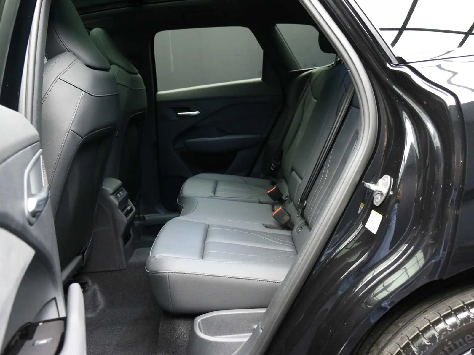 Audi Q3 2.0 tfsi S line edition quattro 265cv s-tronic 2026 — foto 35