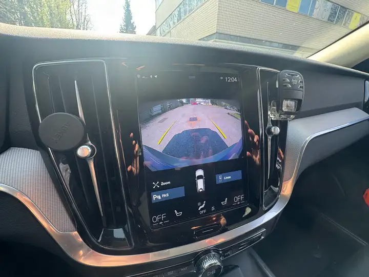 Volvo V60 Cross Country 2.0 d4 Business Plus awd geartronic my20 2020 — foto 15