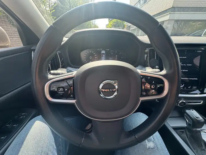 Volvo V60 Cross Country 2.0 d4 Business Plus awd geartronic my20 2020 — foto 7